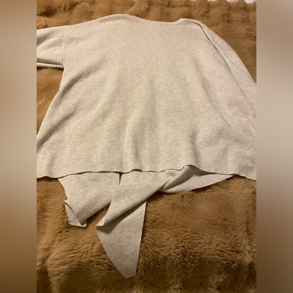 89th & Madison side tie Sweater - Picture 2 of 4